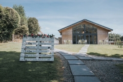 Midsummer-Wedding-16